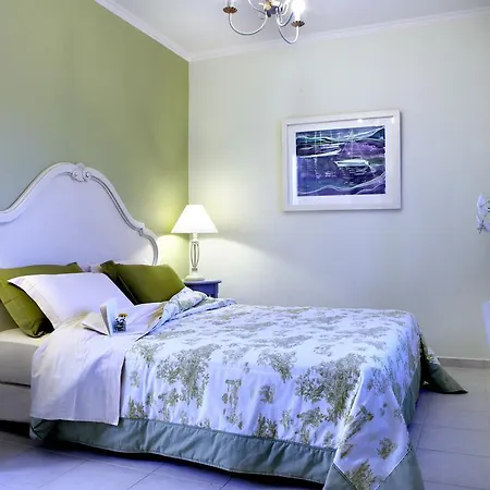 Avra Private Apartment