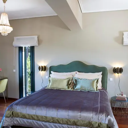 Avra Private Apartment