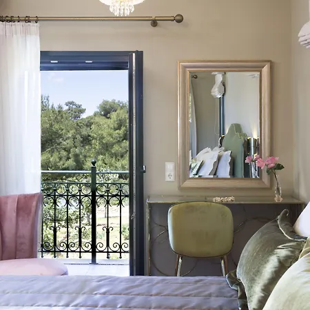 Avra Private Appartement