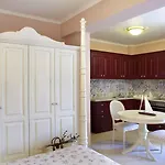 Apartment Avra Private *