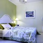 Avra Private Apartment